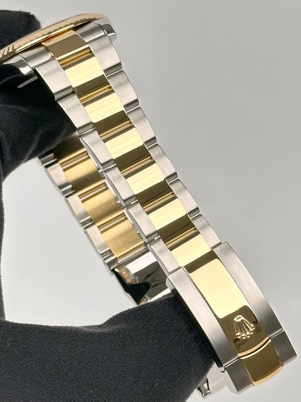 Rolex 41mm Steel and Yellow Gold 126333-0013 5
