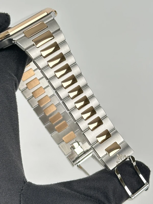 Patek Philippe 5821/1AR-001 7