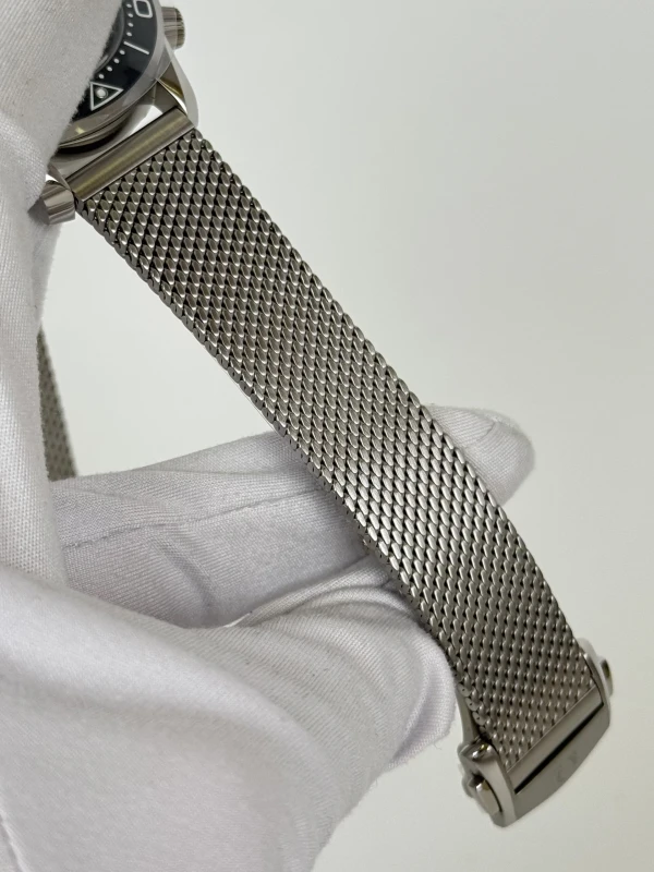 Omega DIVER 300M 210.30.42.20.01.010 4