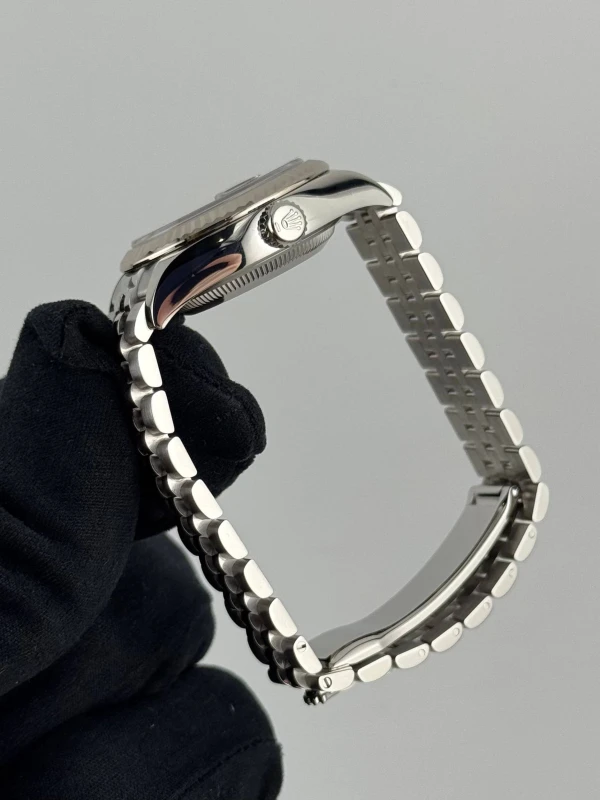 Rolex Lady 28 mm 279174-0013 8