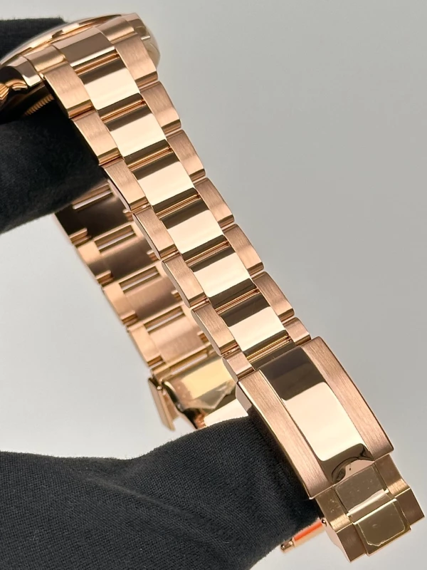 Rolex COSMOGRAPH 40 MM, EVEROSE GOLD 116505-0017 5