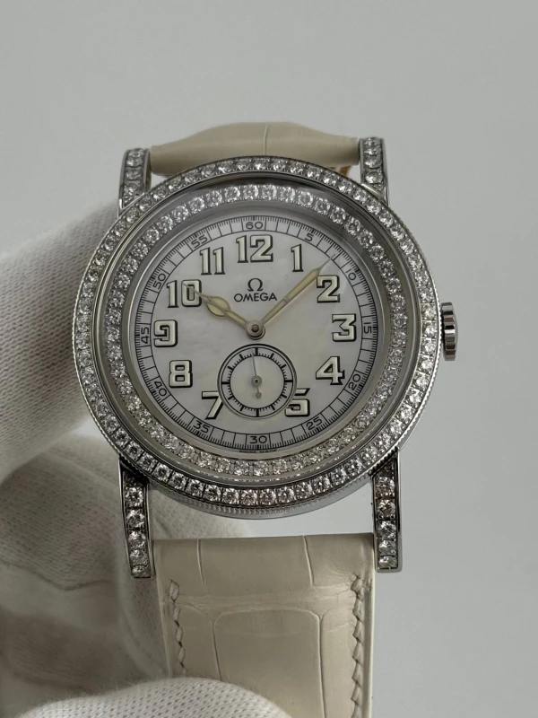 Omega N° 1 "Pilots 1938" Aquarella Diamonds 5775.71.56 9