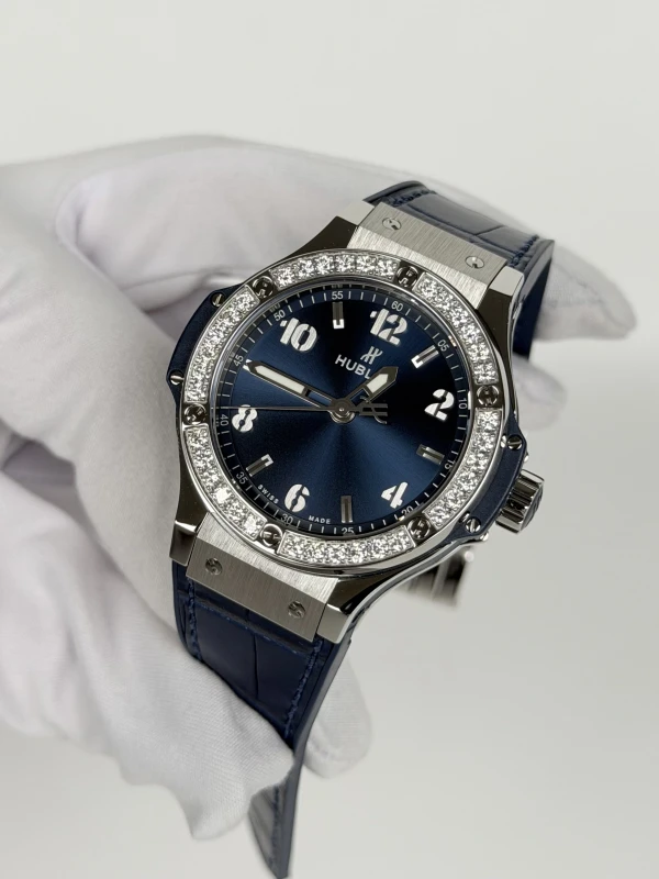 Hublot Bang Steel Blue Diamonds 38mm  361.SX.7170.LR.1204 3