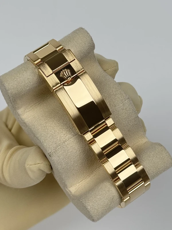Rolex Cosmograph 40mm Yellow Gold 126508-0005 5