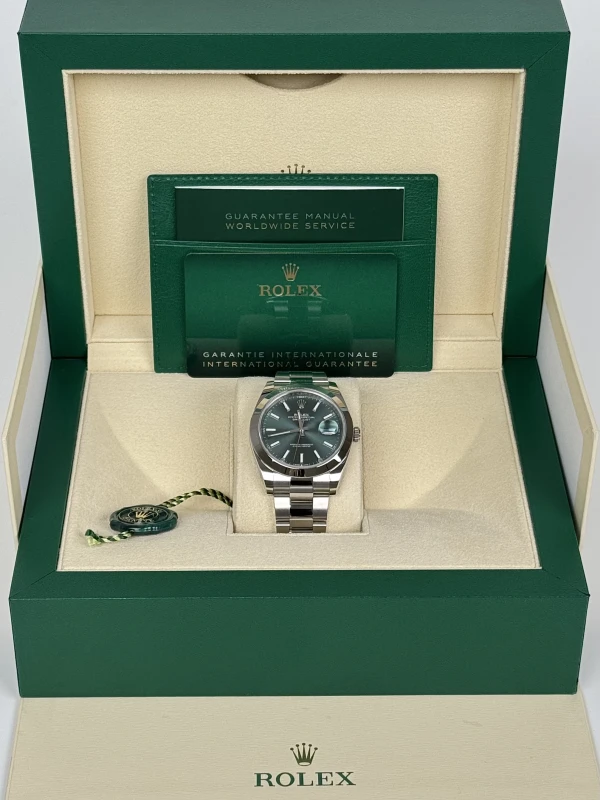 Rolex Datejust 41mm 126300-0019 5