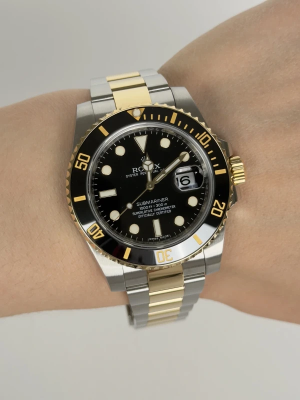 Rolex 40mm Steel and Yellow Gold 116613LN-0001 4