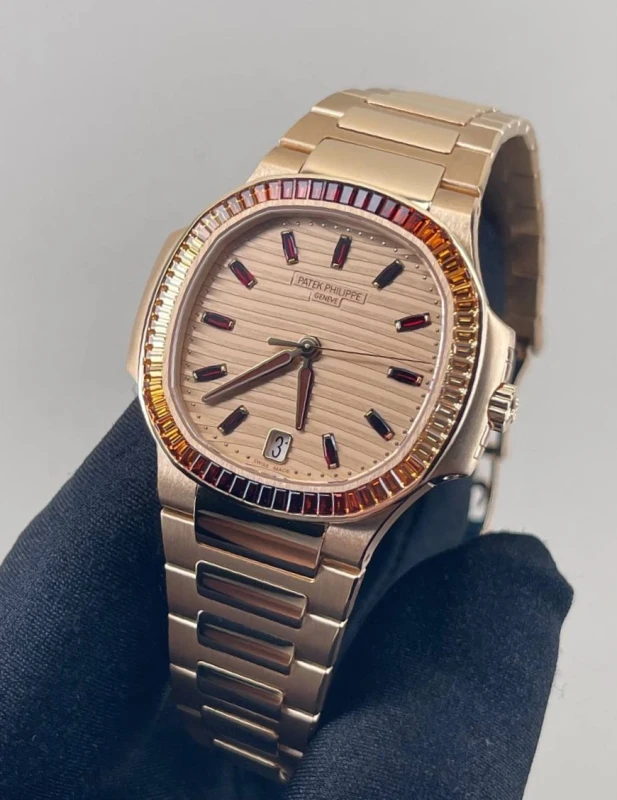 Patek Philippe Lady 7118 7118/1300R-001 2