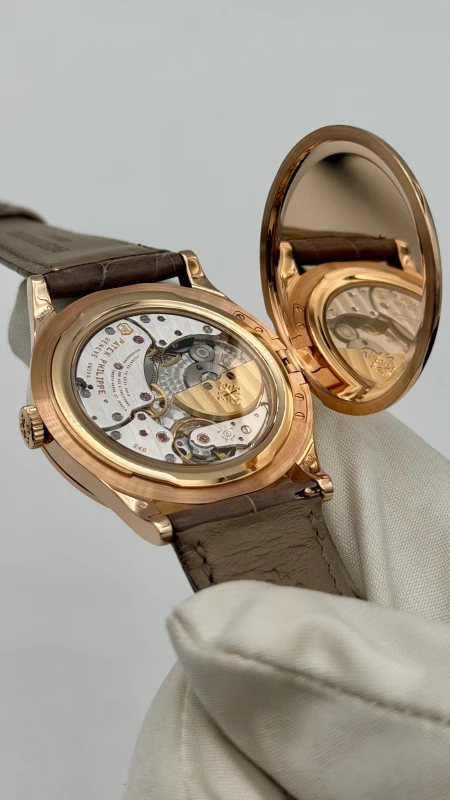 Patek Philippe Classic Watch Series 5086R-001 6