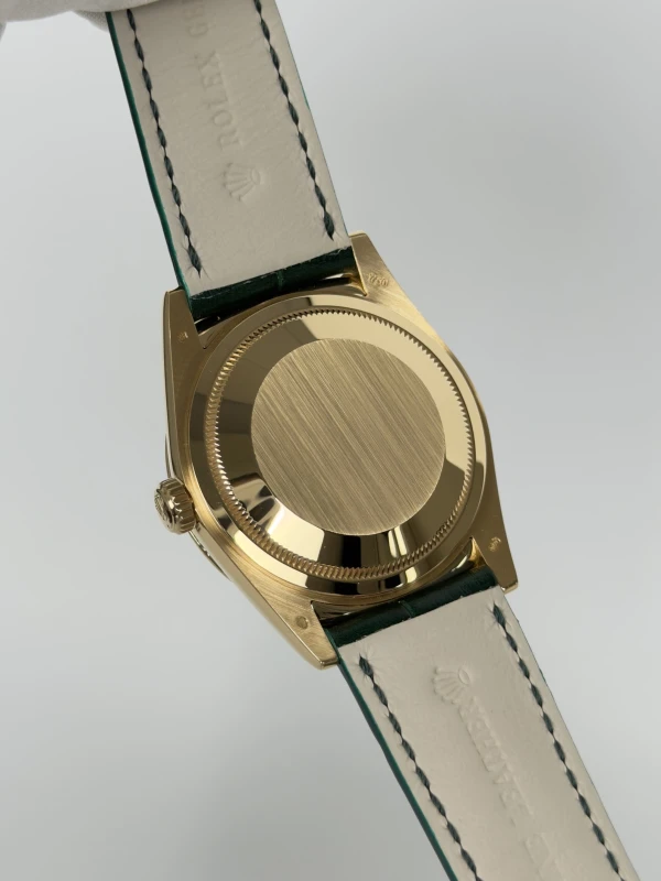Rolex 36 mm, yellow gold 118138-0003 8