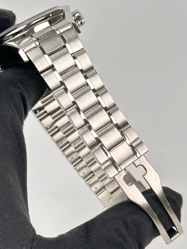 Tag Heuer CV2A12.BA0796 6