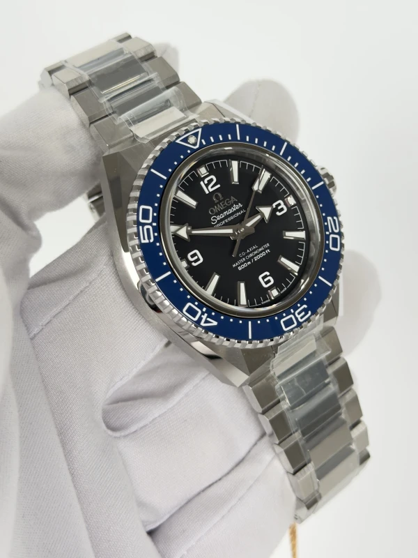 Omega SEAMASTER PLANET OCEAN 600M 42 217.30.42.21.01.002 2