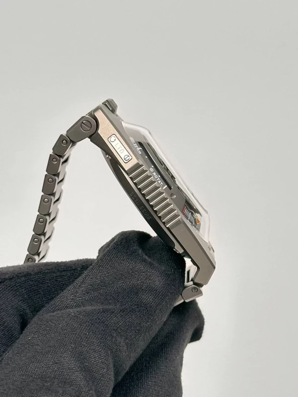 Urwerk Magic T UR-100V Magic T 4