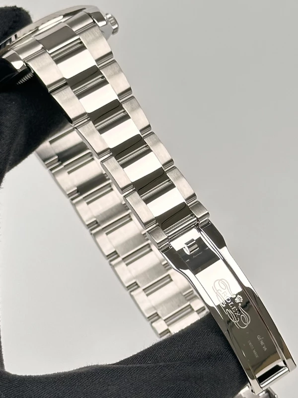 Rolex II 41mm Steel and White Gold 116334 rdo 6