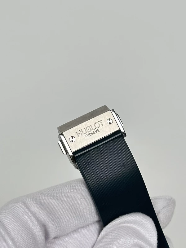 Hublot Ceramic All Blue 301.EI.5190.RB 8