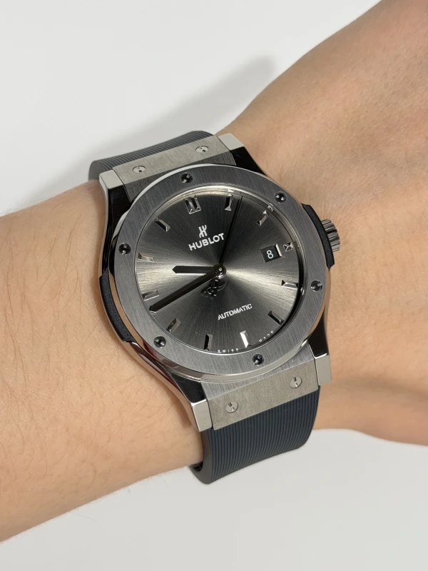 Hublot Titanium 542.NX.7071.RX 6
