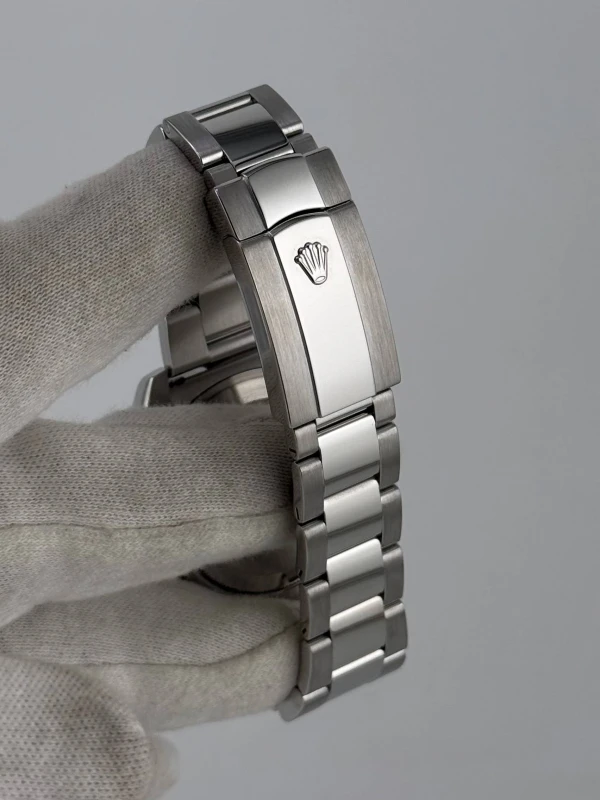 Rolex  II 41mm Steel and White Gold 116334 blio 7