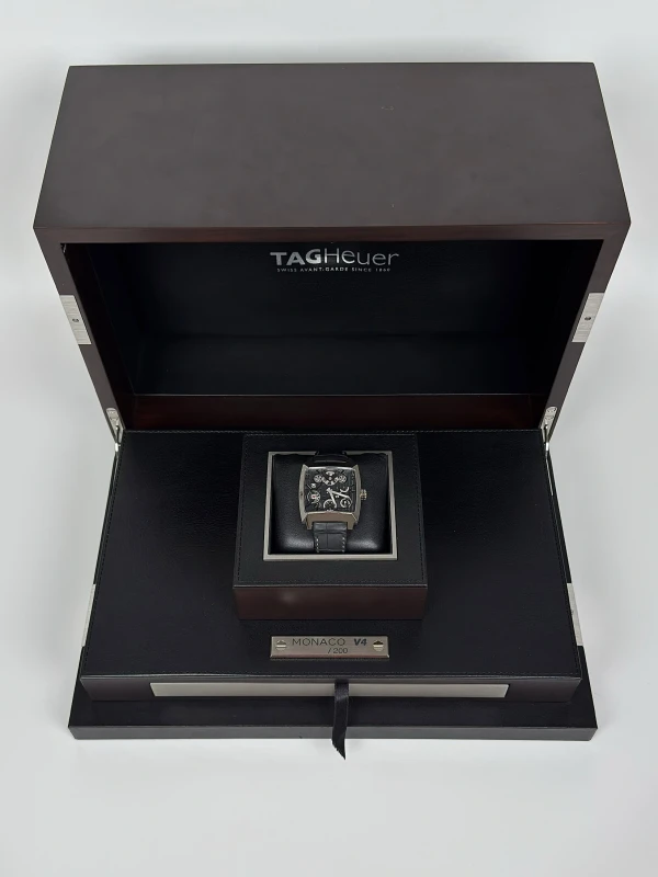 Tag Heuer V4 TOURBILLON WAW2080.FC6288 3