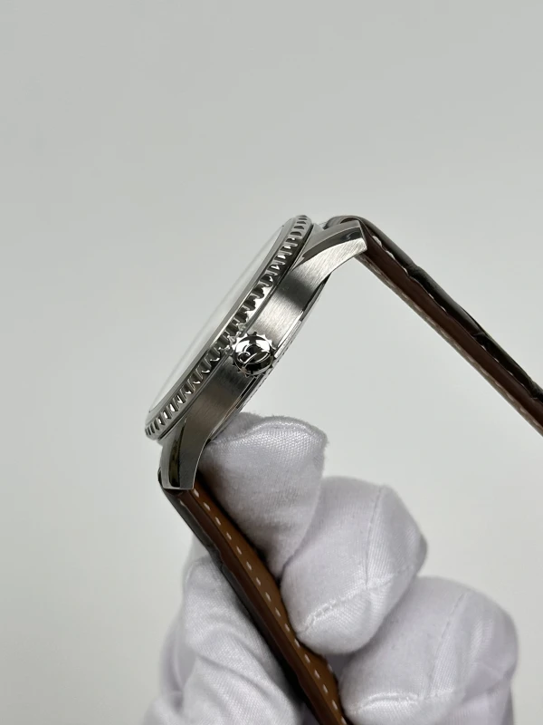 Breitling 8 Automatic 41  A17315101C1X1 6