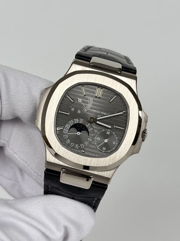 Patek Philippe 5712 5712G-001 4