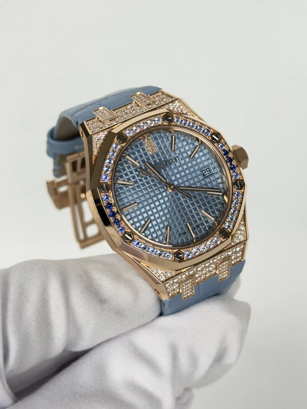 Audemars Piguet Royal Oak Selfwinding 37 mm  15551OR.ZS.D344CR.01 2