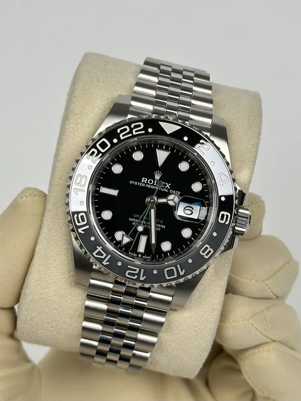Rolex 126710GRNR-0003 4