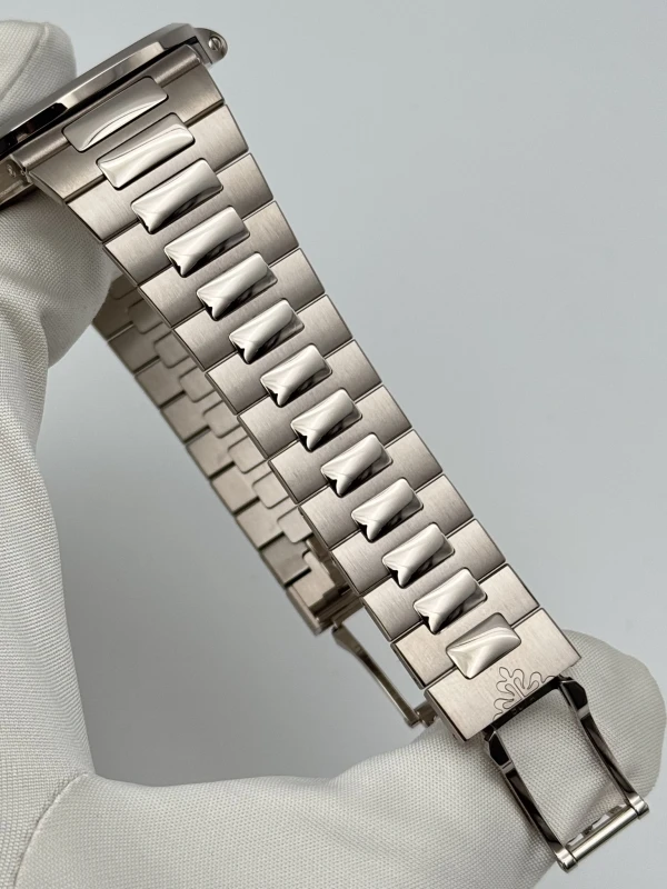 Patek Philippe 5740 5740/1G-001 7