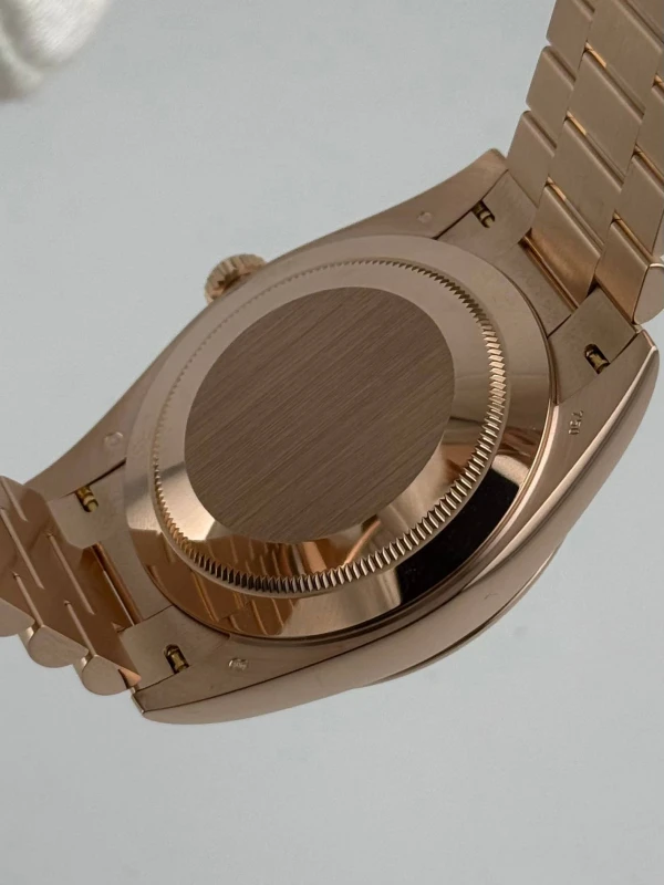 Rolex 40 mm Everose Gold 228235-0025 8