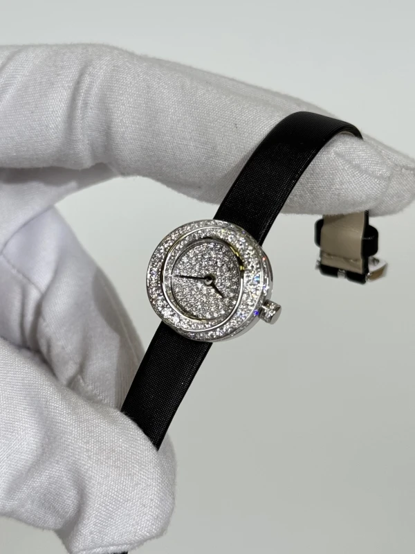 GRAFF Spiral Pave Dial GSP19WGDD 3