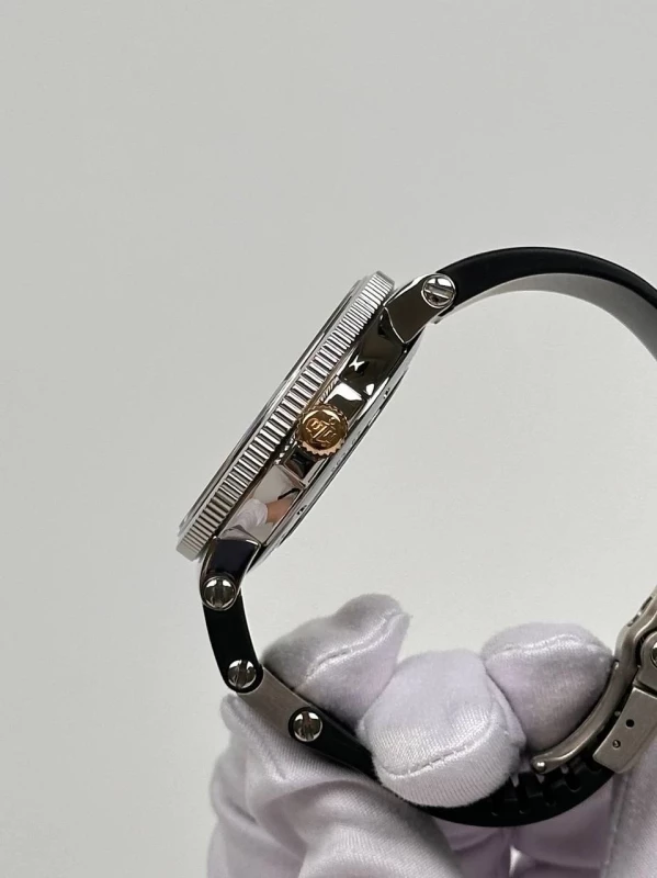 Ulysse Nardin Savarona 263-67 6