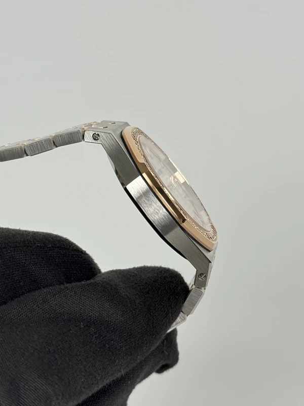 Audemars Piguet Quartz Steel and Gold 67651SR.ZZ.1261SR.01 4