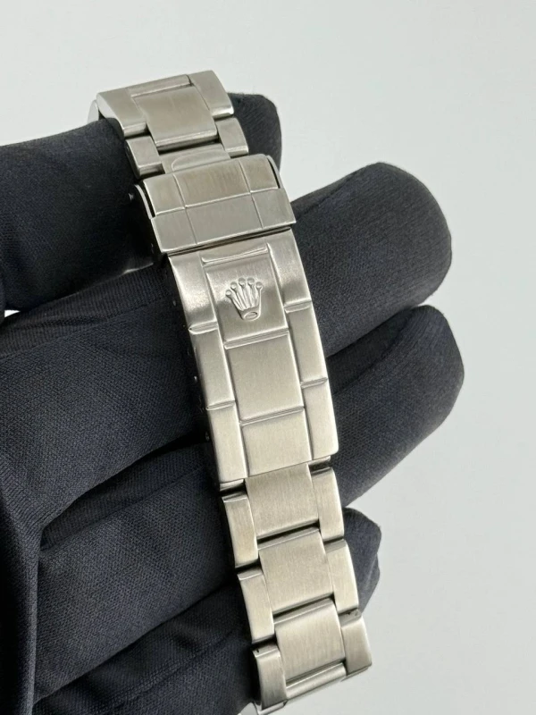 Rolex 16610LV 4