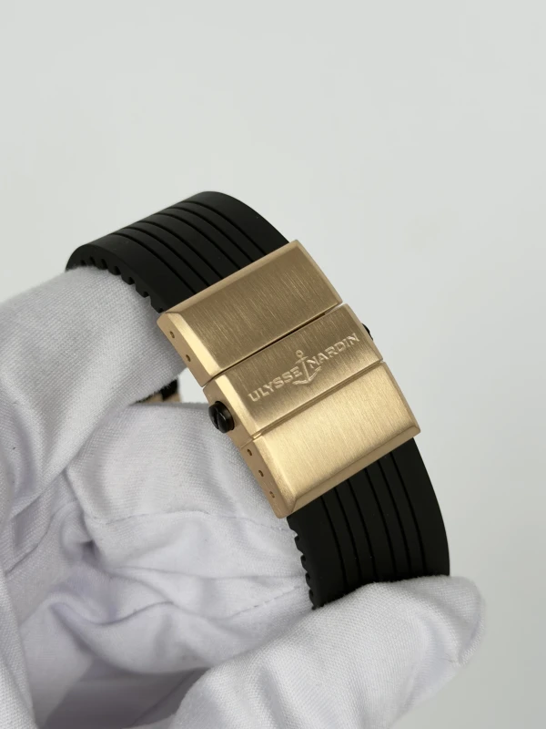 Ulysse Nardin Diver 266-10-3/92 6