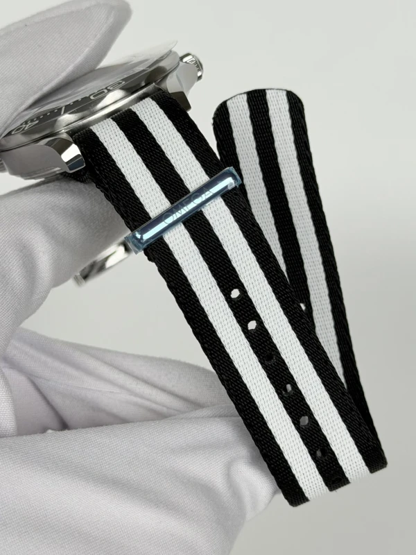 Omega Diver 300M Omega Co‑Axial Master Chronometer 42 mm 210.32.42.20.01.005 4