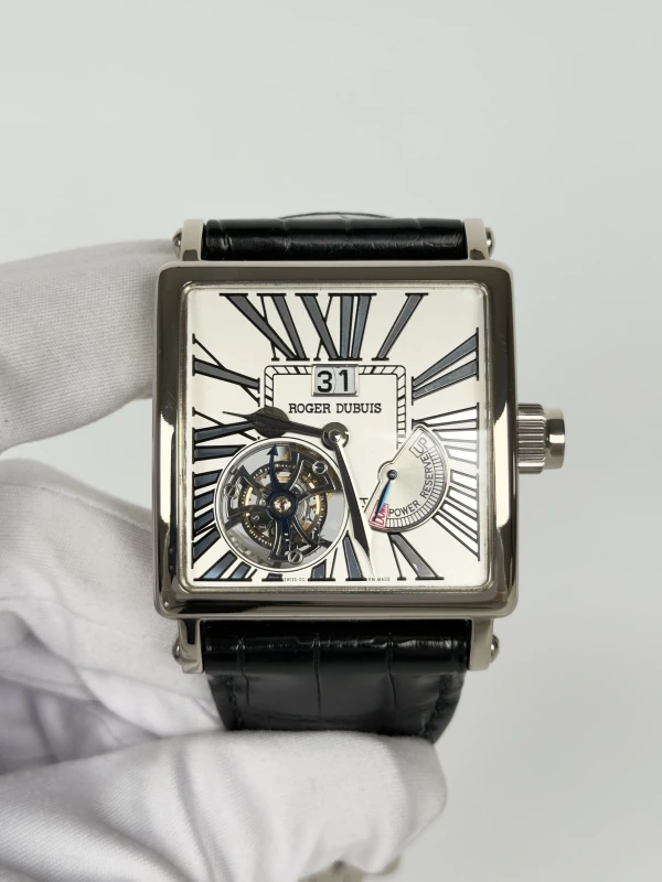Roger Dubuis Tourbillon G40 03 0 SFBD GN1G.7A 2