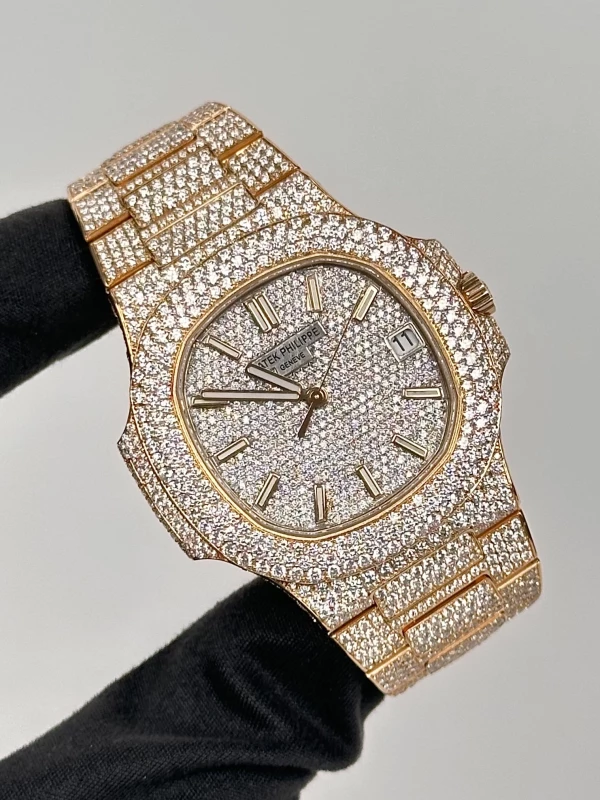 Patek Philippe 5711/1 5711/1R-001 Tun 2