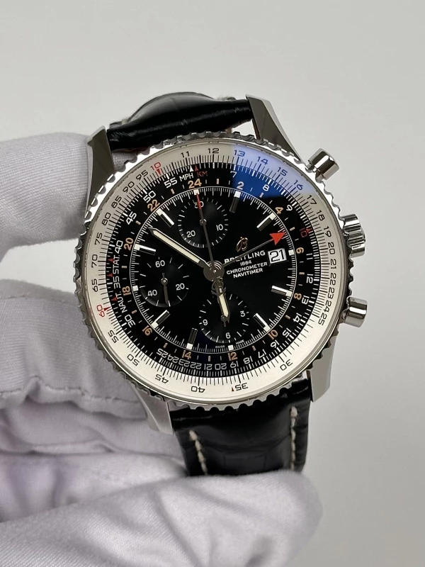 Breitling World A2432212/B726-441X 3