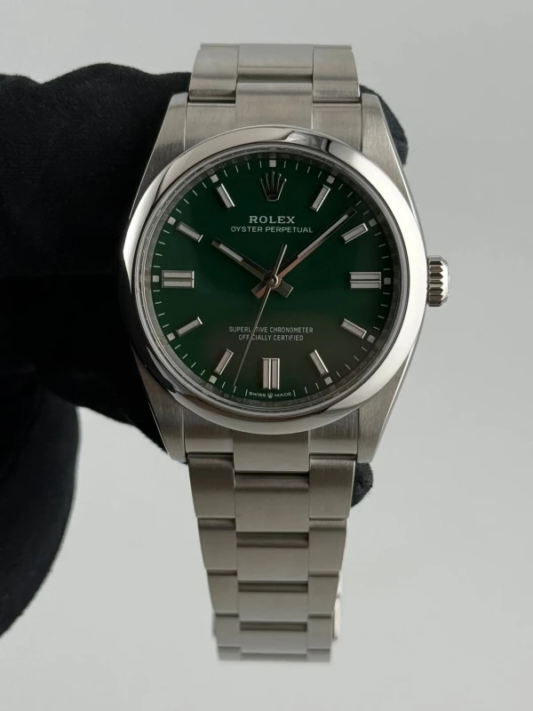 Rolex Perpetual 36 126000-0005 2