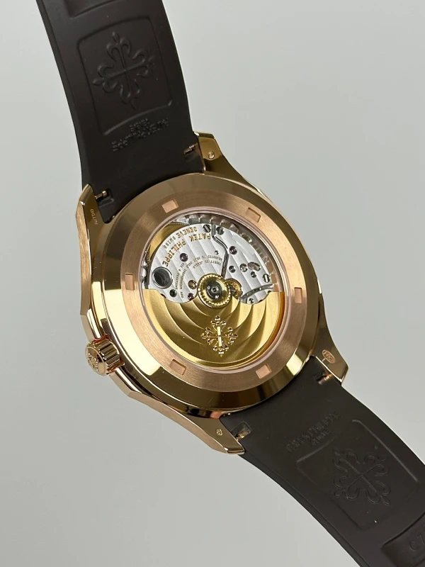 Patek Philippe 5167 5167R-001 9