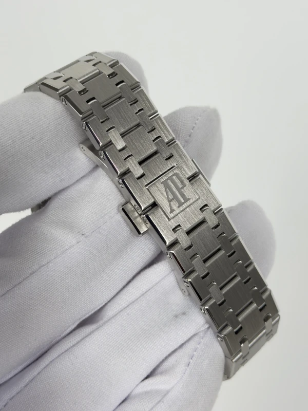 Audemars Piguet Selfwinding 37 mm 15551ST.ZZ.1356ST.06 3