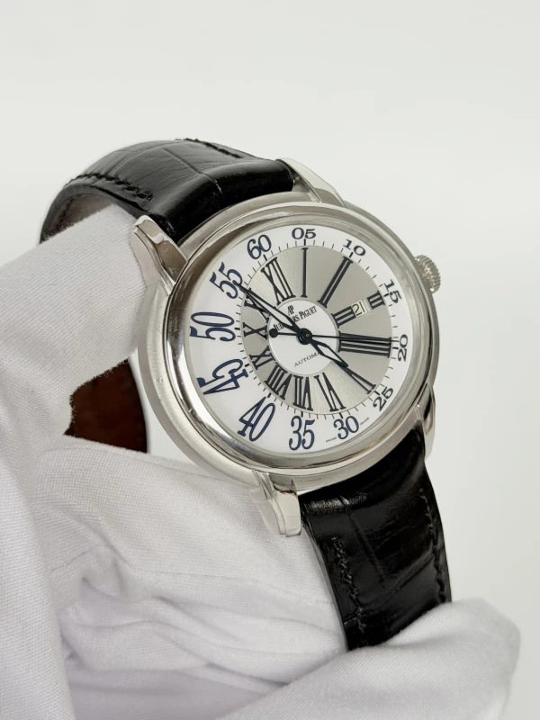 Audemars Piguet Millenary Selfwinding 3 Hands Date  15320BC.OO.D028CR.01 2