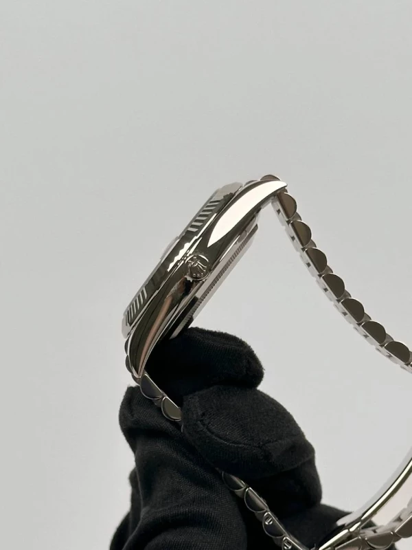 Rolex 40MM WHITE GOLD 228239-0033 4