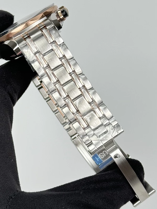 Omega Diver 300 m Chronograph 44 210.20.44.51.01.001 6