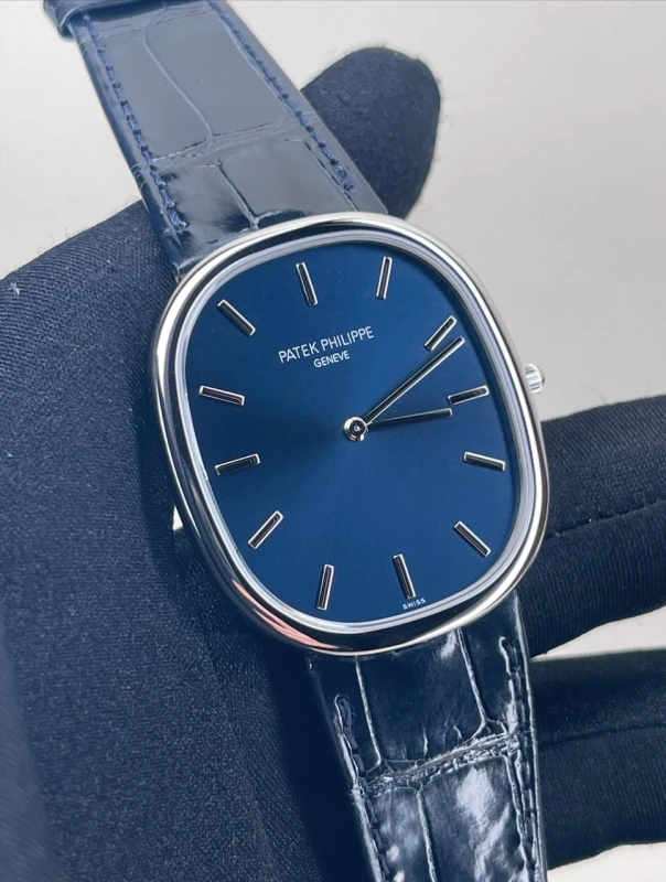 Patek Philippe 5738P-001 3