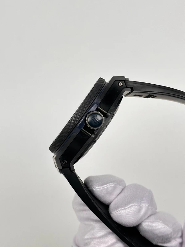Hublot ALL BLACK BLUE 322.CI.1190.GR.ABB09 6