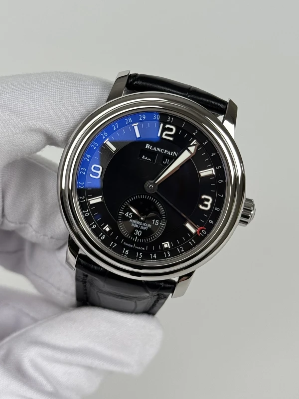 Blancpain Moon Phase Complete Calendar 40mm 2863-1130-53B 4