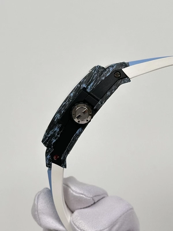 Hublot Tourbillon Carbon Sky Blue 645.QL.5117.RX 6