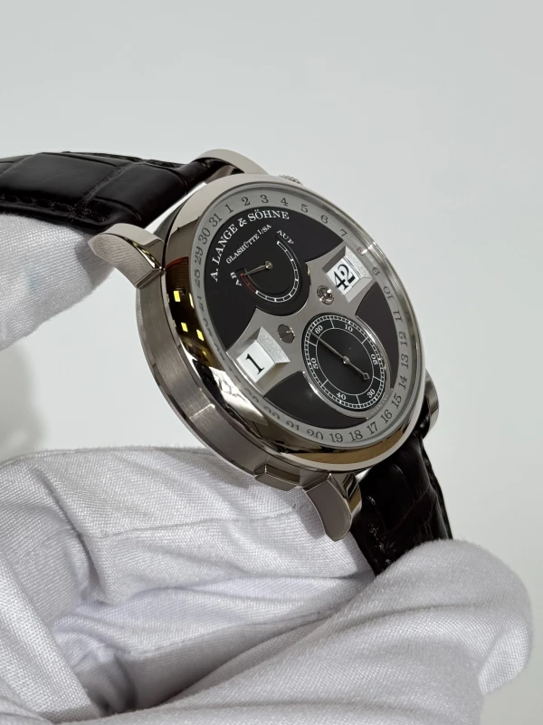 A. Lange & Sohne Zeitwerk Date 148.038 3