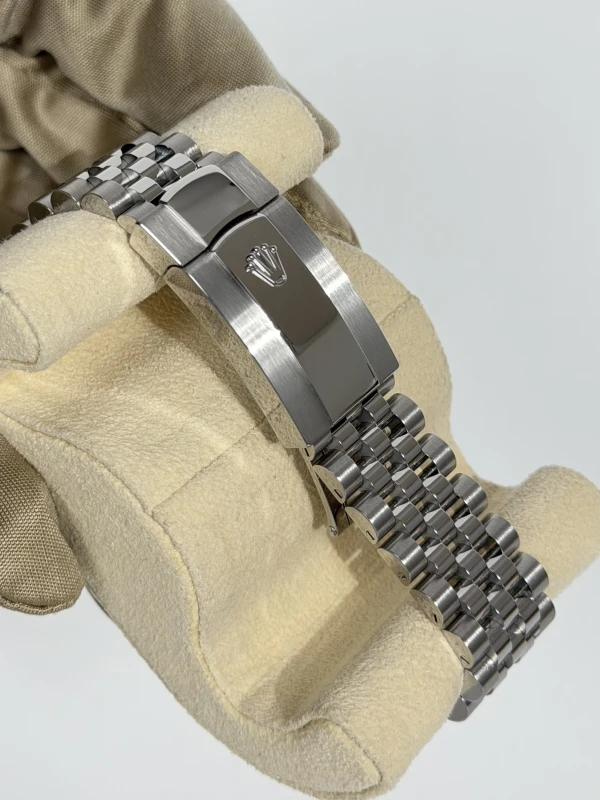 Rolex 41 mm, Oystersteel and white gold 126334-0028 4