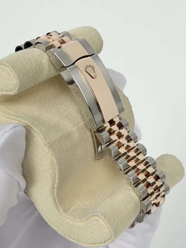 Rolex 41mm Steel and Everose Gold  126331-0004 4