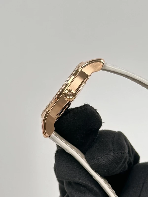 Audemars Piguet Selfwinding 3 Hands  77301OR.ZZ.D015CR.01 6